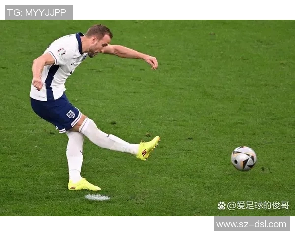 荷兰与英格兰激战全场精彩集锦回顾与分析